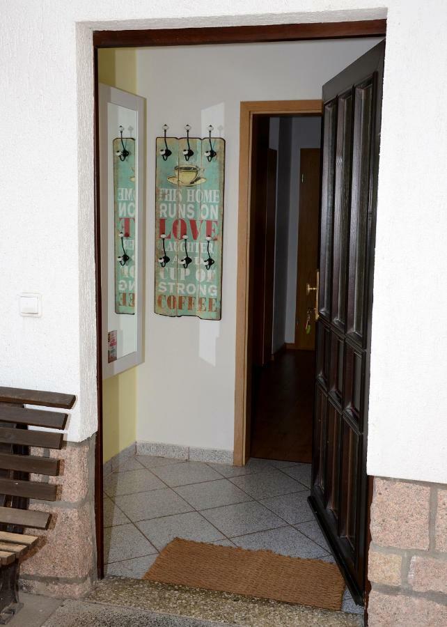 Ferienwohnung Reissmann Heinsdorfergrund Exterior foto